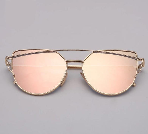 Ocúlos Cat Eye Sunglasses